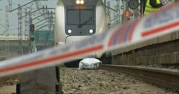 Foto: Una de las 168 víctimas arrolladas por el tren en Montcada i Reixac (Barcelona).
