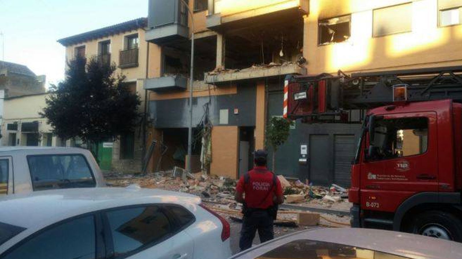 Foto: Así ha quedado el edificio tras la explosión. (Polícía Foral de Navarra)