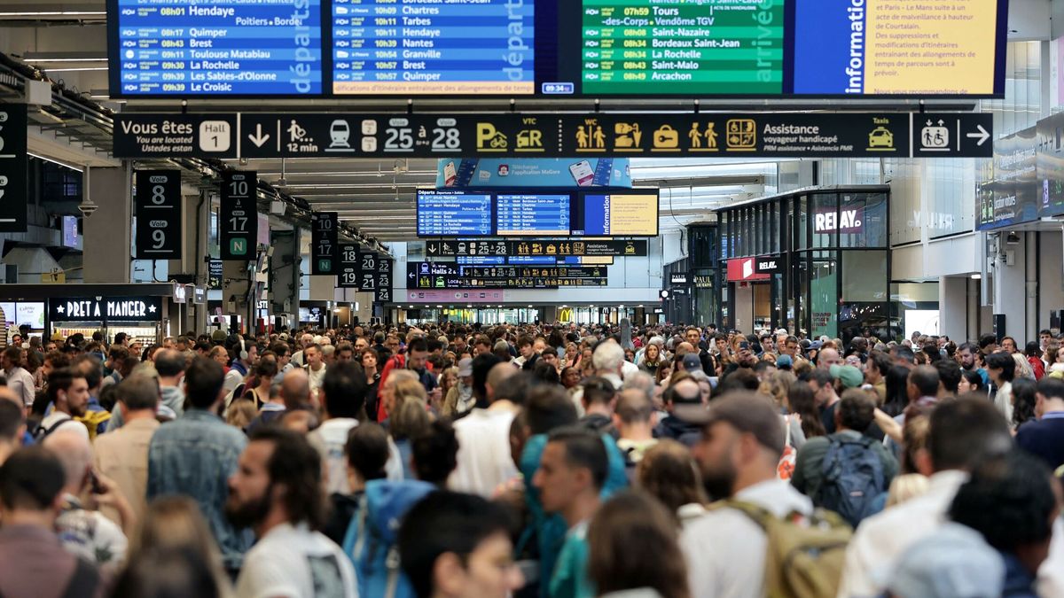 El sabotaje de la red de trenes siembra el caos en París: "Los autores sabían las graves consecuencias"