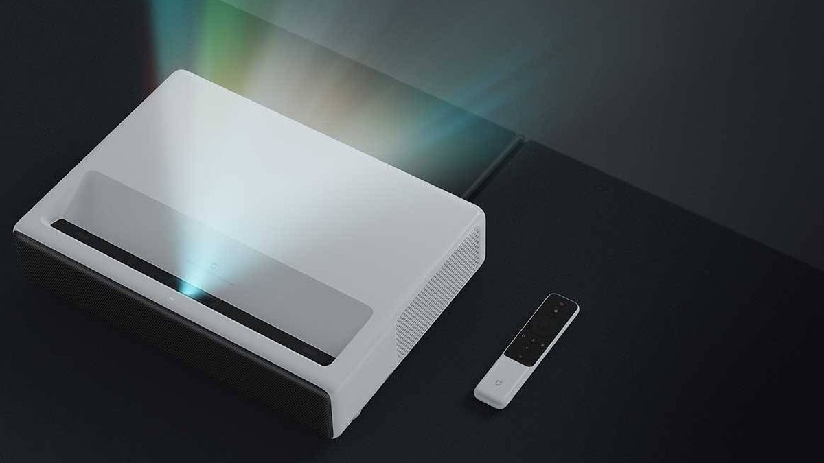 La última idea de Xiaomi: un proyector para tener en casa una pantalla de 150 pulgadas