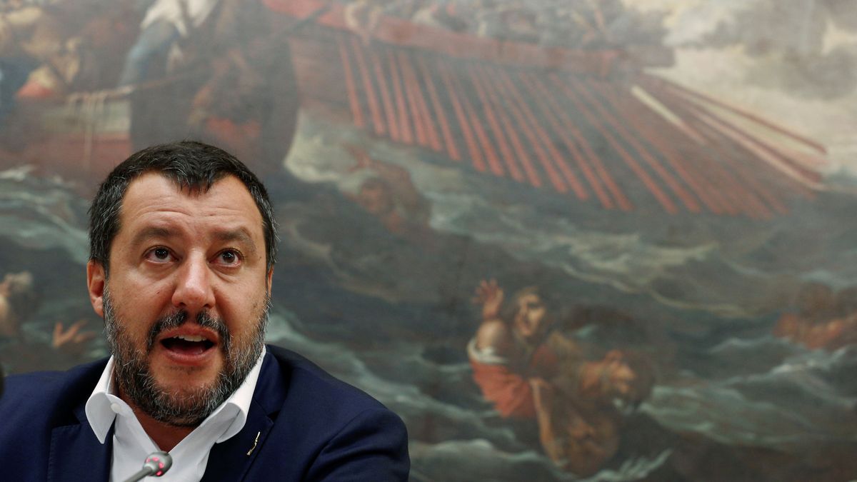 Salvini bloquea la llegada de un barco hasta que la UE pacte la reubicación de migrantes