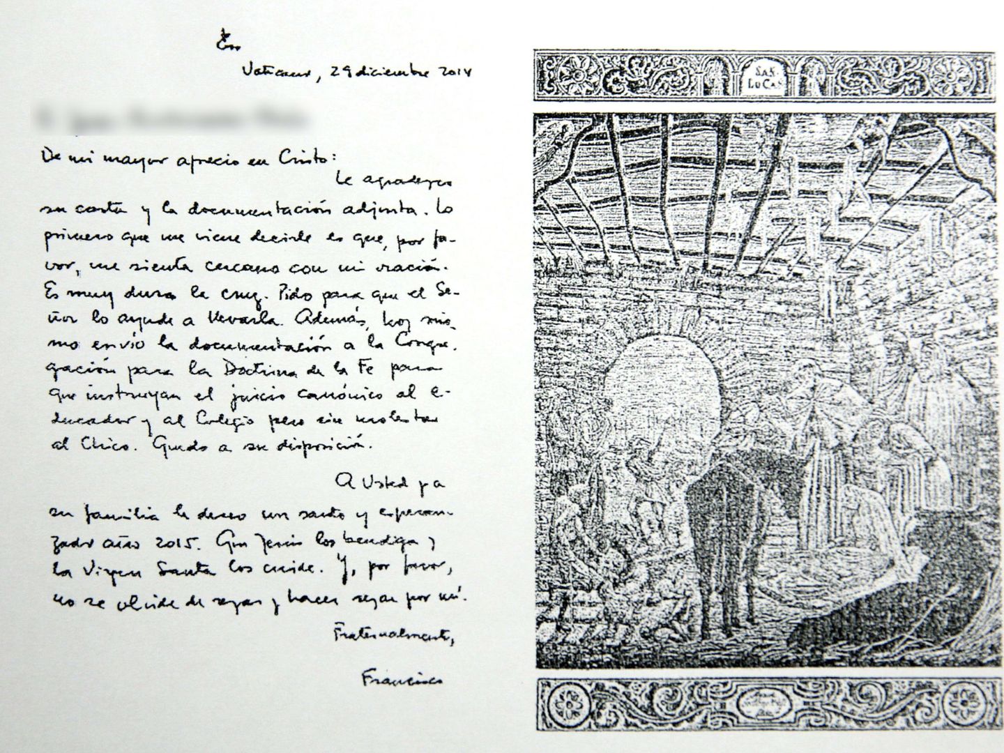 Tarjeta manuscrita remitida por el papa Francisco a la familia de la presunta víctima. (EFE)