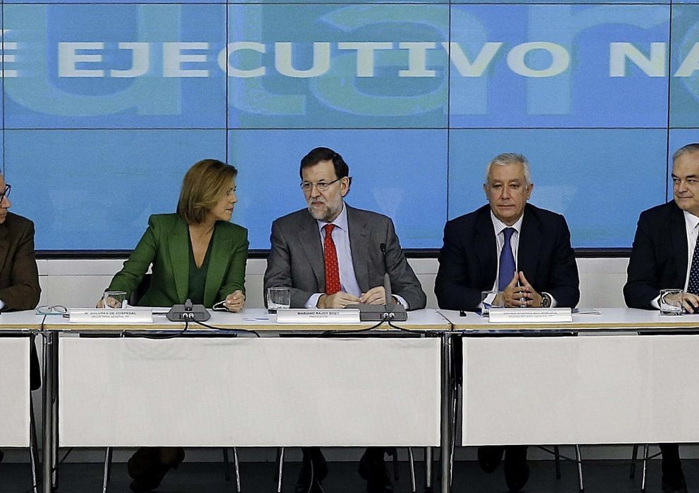 Foto: El presidente del Gobierno y del PP, Mariano Rajoy (c), preside el último Comité Ejecutivo del PP del año (Efe)