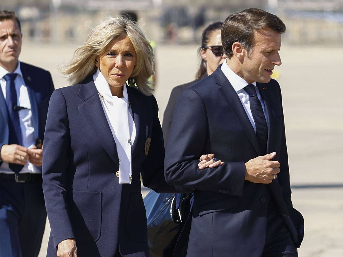 Foto: Emmanuel y Brigitte Macron. (EFE/Sergio Pérez) 