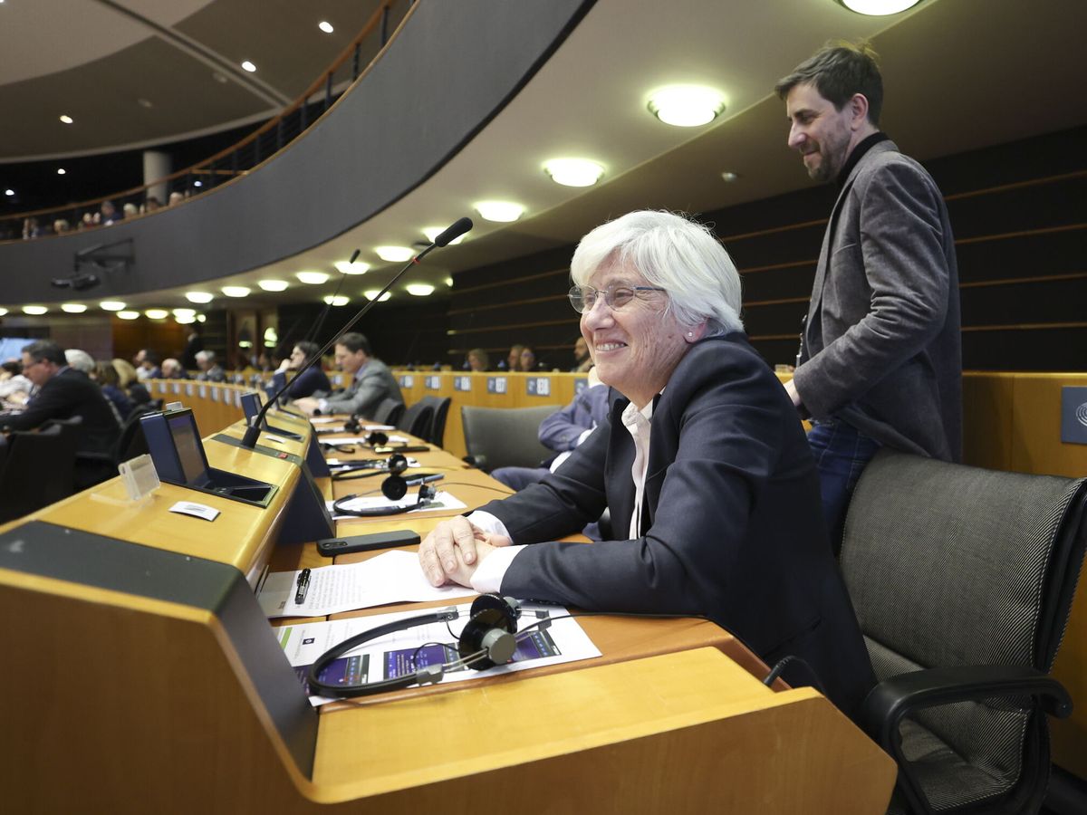 Foto: Clara Ponsatí en la última sesión plenaria del Parlamento Europeo. (EFE/Olivier Hoslet)