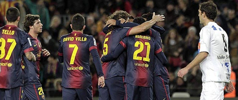 Foto: Villa hace su gol 300 y el Barcelona se planta en octavos a costa del Alavés