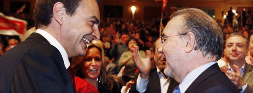 Foto: Zapatero excluye a Solbes del gabinete de crisis
reunido en Moncloa por los paros del transporte
