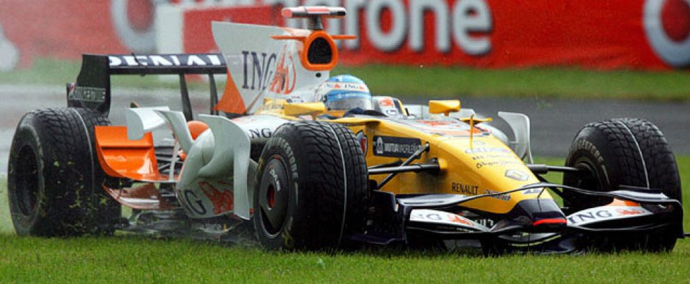 Foto: Alonso saldrá octavo en Monza "gracias a la lluvia", mientras se hunden Hamilton y Raikkonen