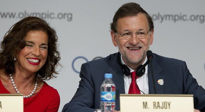 El presidente del Gobierno, Mariano Rajoy, y la alcaldesa de Madrid, Ana Botella. (EFE)