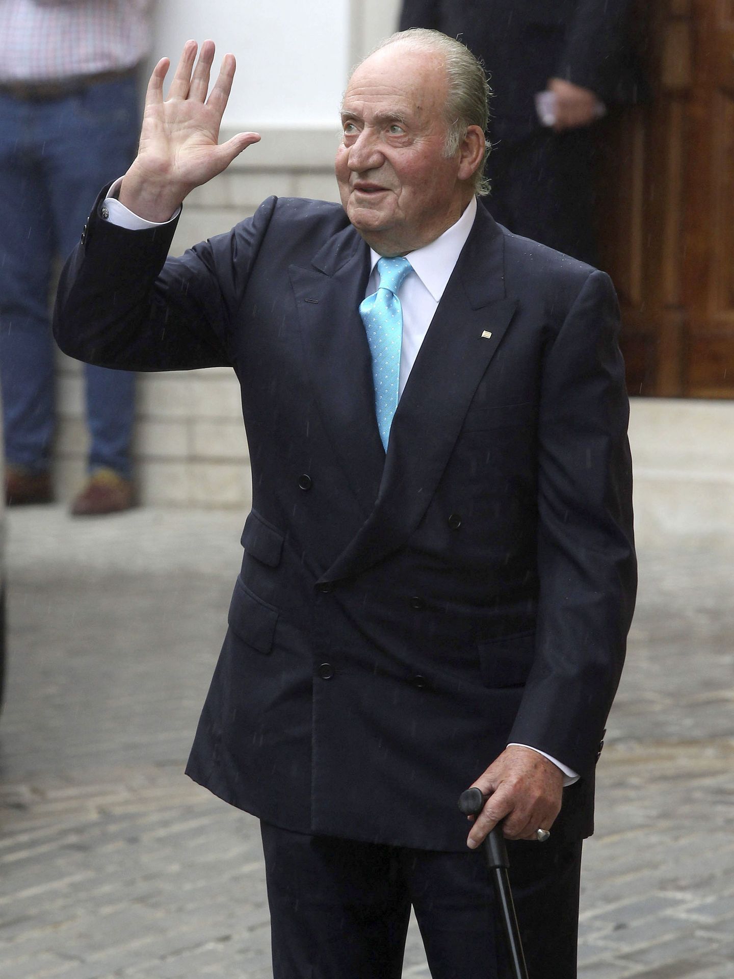 El rey Juan Carlos, fotografiado en una boda en Granada. (EFE)