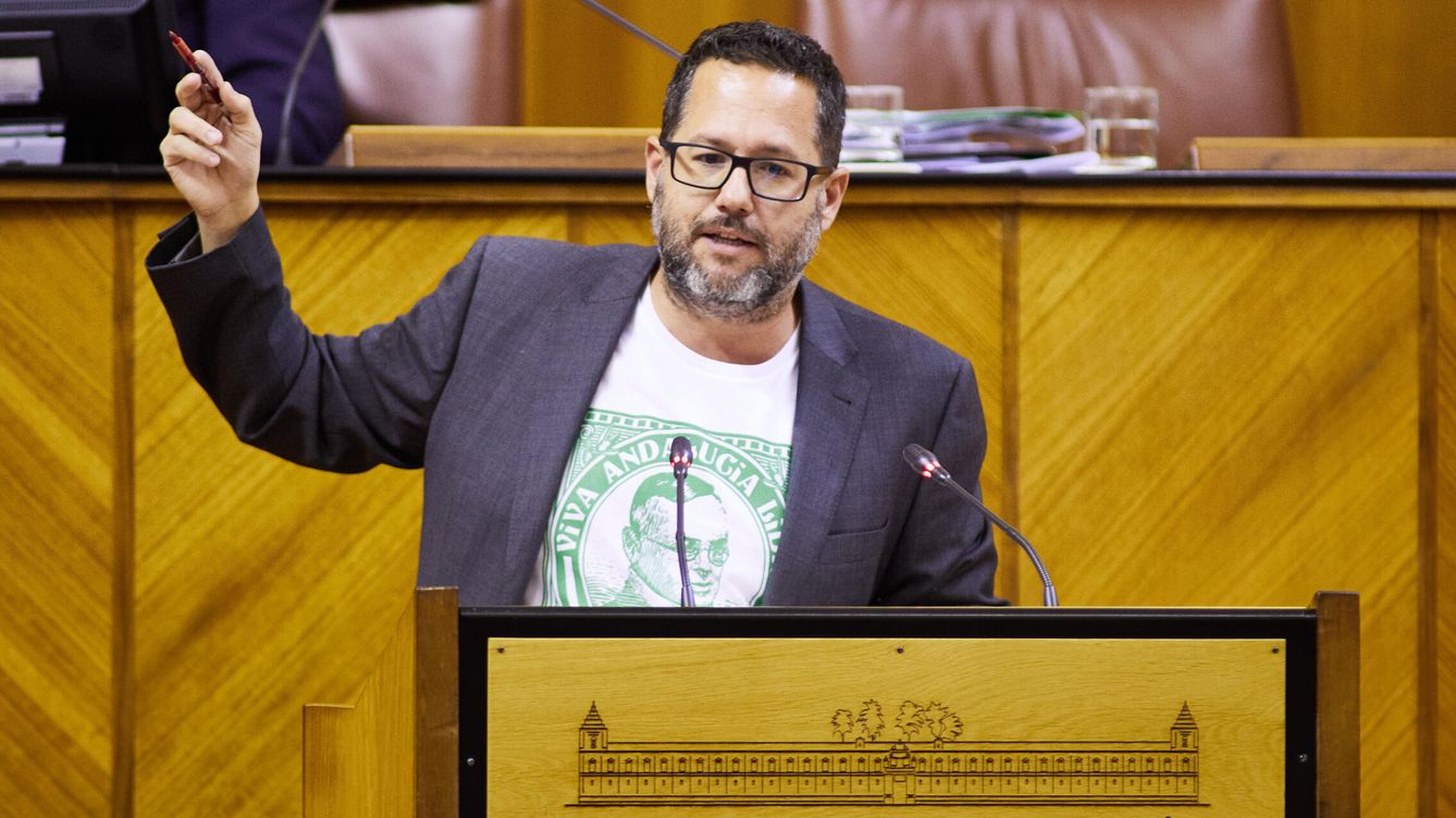 Foto: José Ignacio García, portavoz de Adelante, en el Parlamento andaluz. (Europa Press / Francisco J. Olmo)