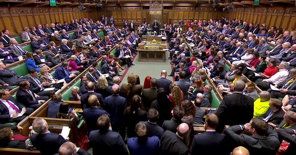 Foto: John Bercow anuncia los reultados de las votaciones a las enmiendas del Brexit, en el Parlamento británico. (Reuters)