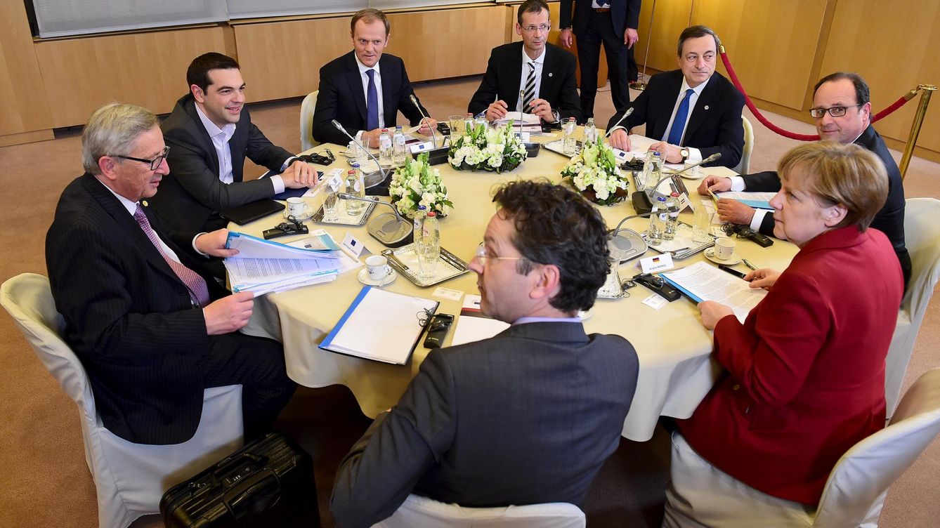 Foto: Imagen de la reunión entre Hollande, Merkel, Dijsselbloem, Juncker y Tsipras (Reuters)