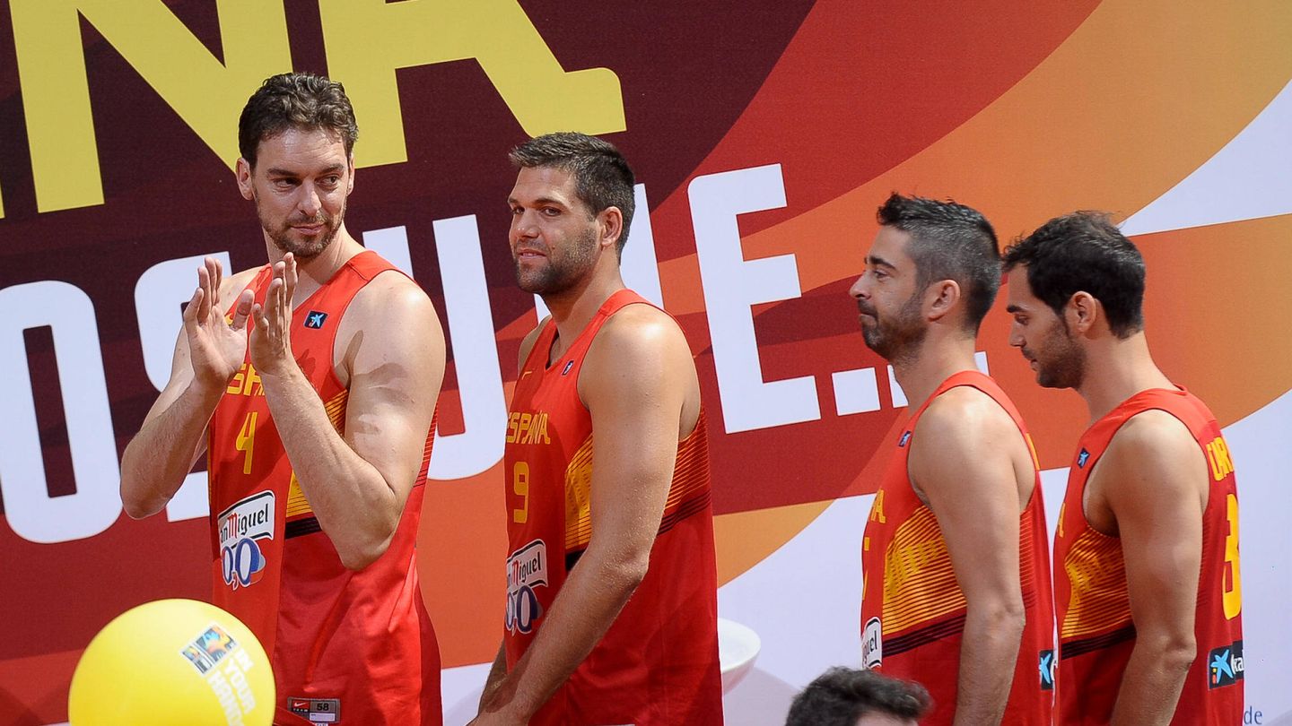 Pau Gasol, Felipe Reyes y Juan Carlos Navarro durante la presentación de la Selección Española de Baloncesto.