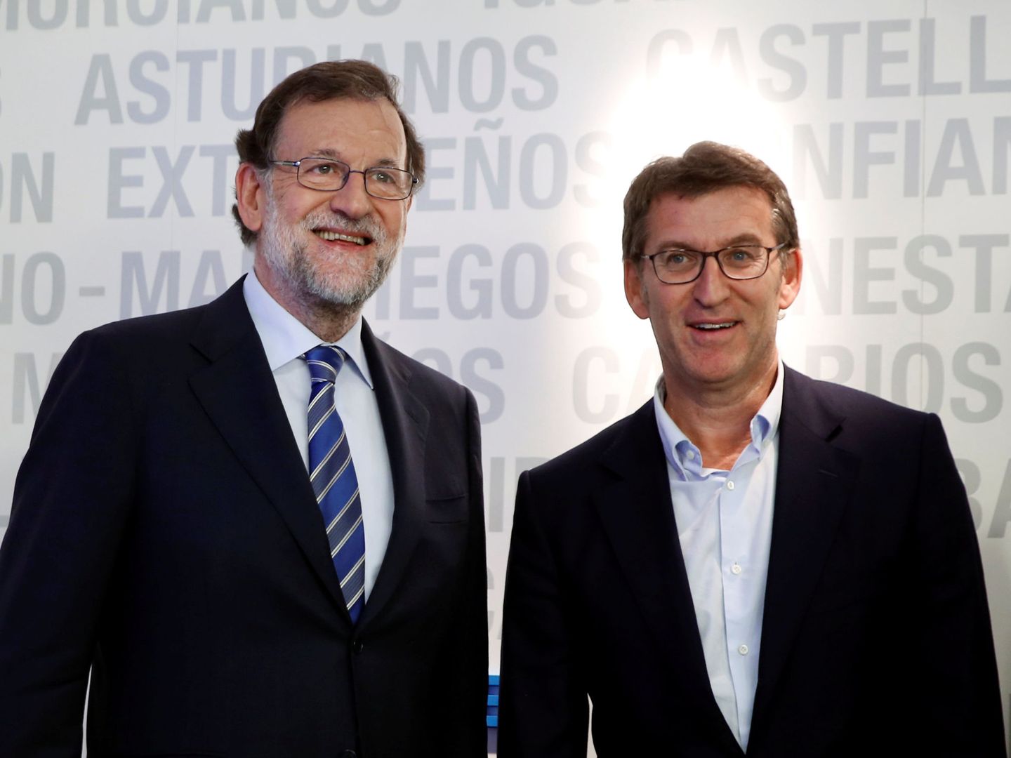 Mariano Rajoy y Alberto Núñez Feijóo, en una imagen de archivo. (Reuters)