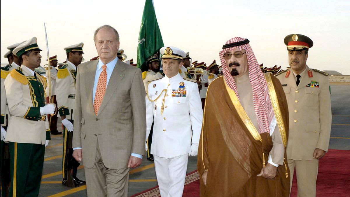 El consorcio del AVE pactó un pago de 120M a un príncipe saudí un año antes del concurso