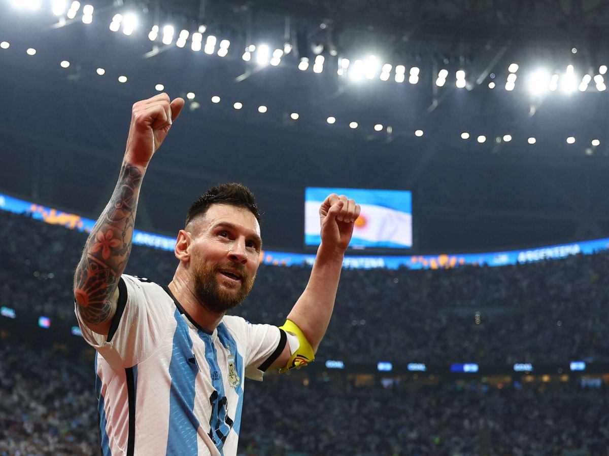 Foto: Leo Messi volvió a llevar en volandas a Argentina. (Reuters/Molly Darlington)