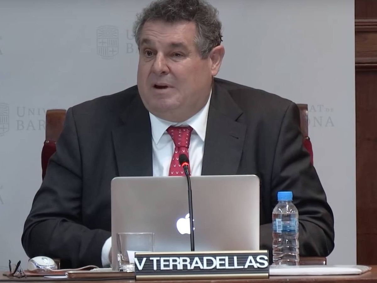 Foto: Víctor Terradellas en una conferencia. (YouTube)