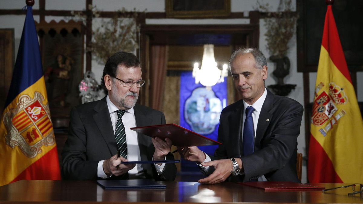 ¿Se trae Rajoy de Andorra alguna carpeta?