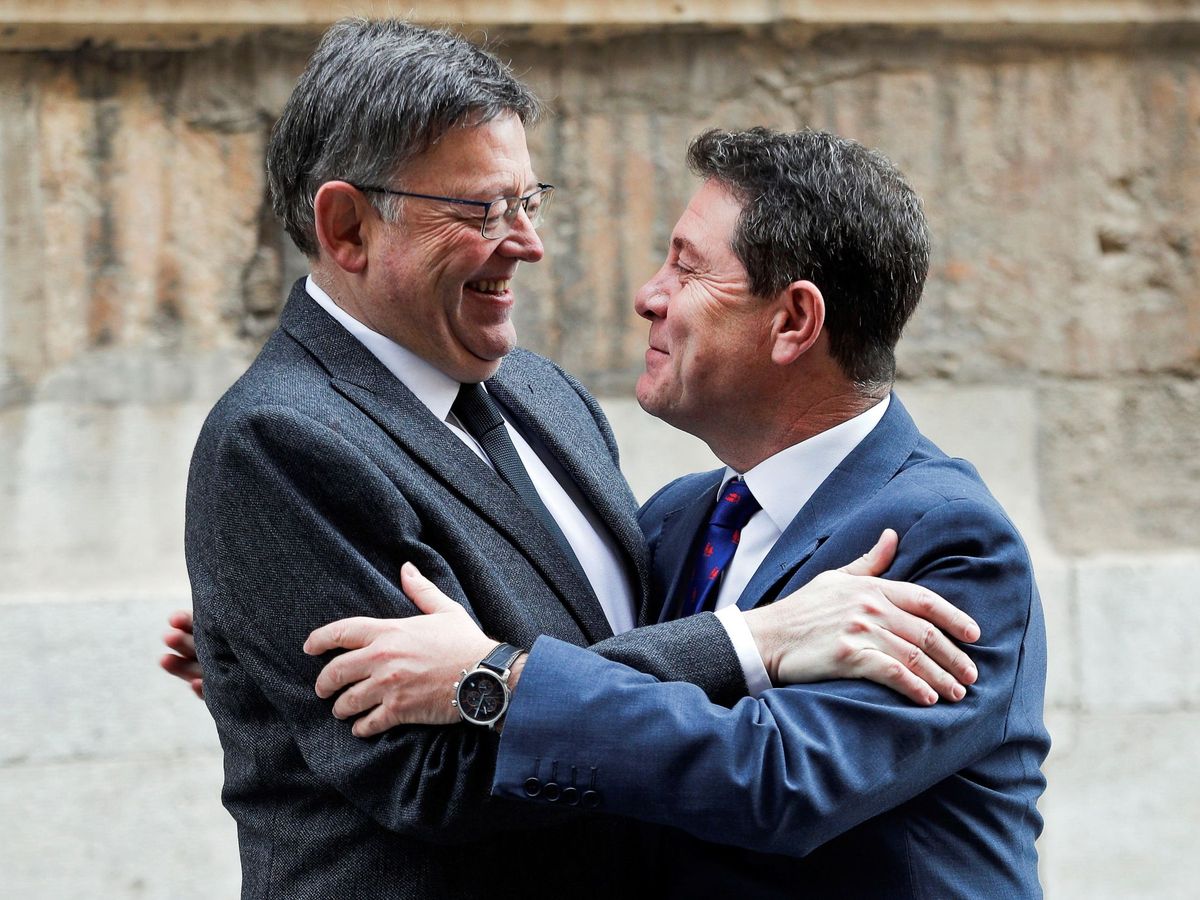 Foto: Ximo Puig y Emiliano García-Page, en 2018. (EFE/Manuel Bruque)