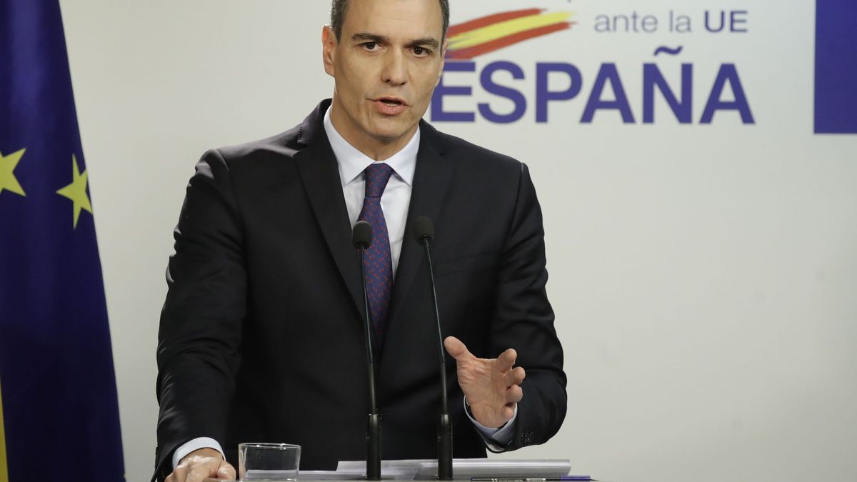 Sánchez acusa a "la derecha política y judicial" de intentar "atropellar la democracia"