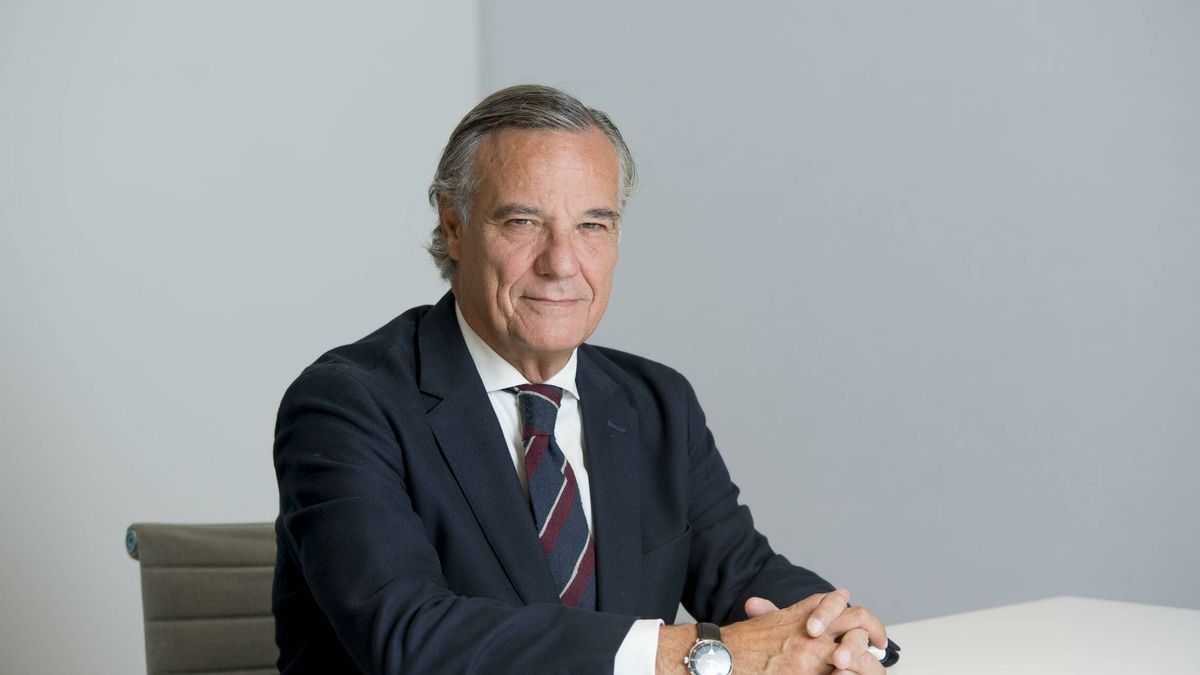 Herbert Smith Freehills ficha a Claudio Ramos, ex director jurídico de Mapfre