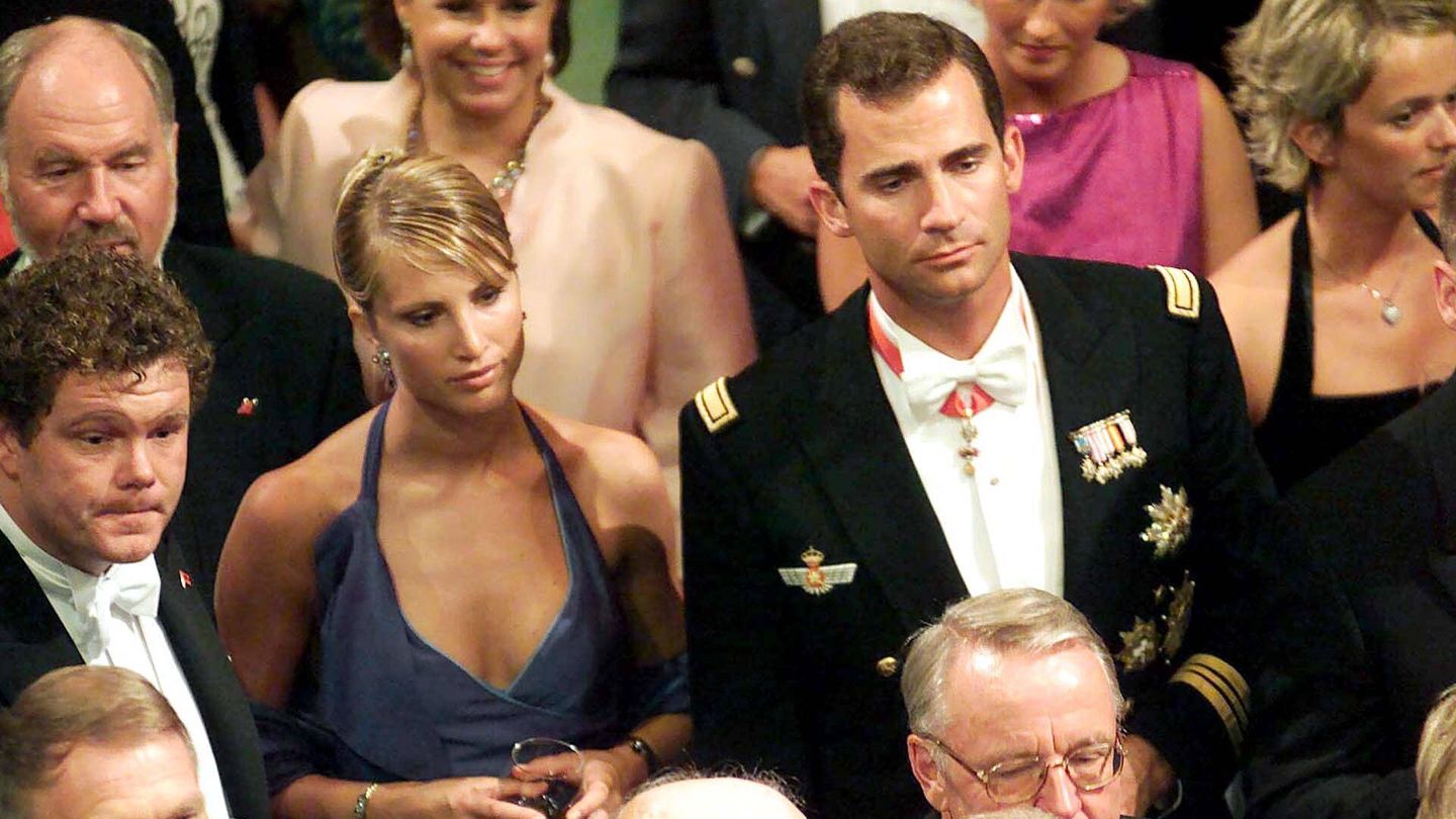 El príncipe Felipe, junto a Eva Sannum. (Gtres)