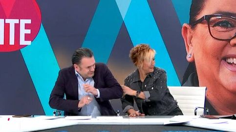 Iñaki López y Cristina Pardo sufren un gran susto en 'Más vale tarde'