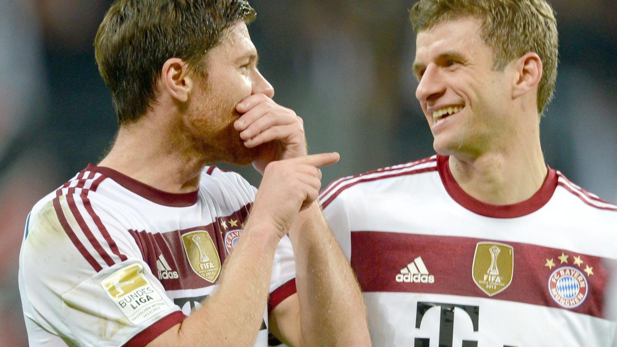 Thomas Müller lidera otro paseo del Bayern ante el Eintracht con un 'hat-trick'