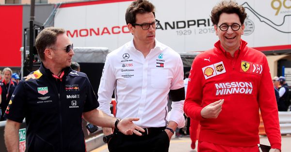 Foto: El baile de pilotos puede tocar a los tres grandes de la Fórmula 1. (Reuters))