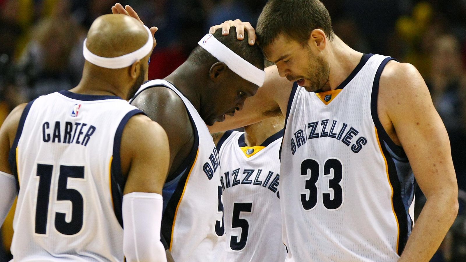 Foto: Los Grizzlies tienen a los Spurs pisándoles los talones (Efe)