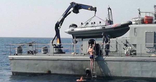 Foto: La británica que pasó 10 horas en el mar, al ser rescatada