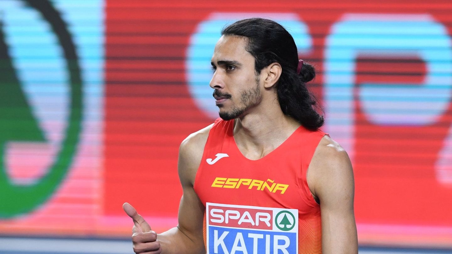 Mo Katir, representando a España en una pasada competición. (Efe)