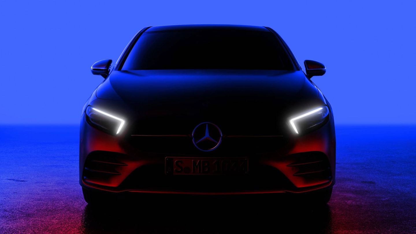 Primera imagen del nuevo Mercedes Clase A que se presentará el próximo viernes.