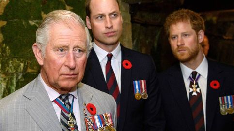 El gran riesgo del reinado del príncipe Carlos, según su entorno: su hijo Harry