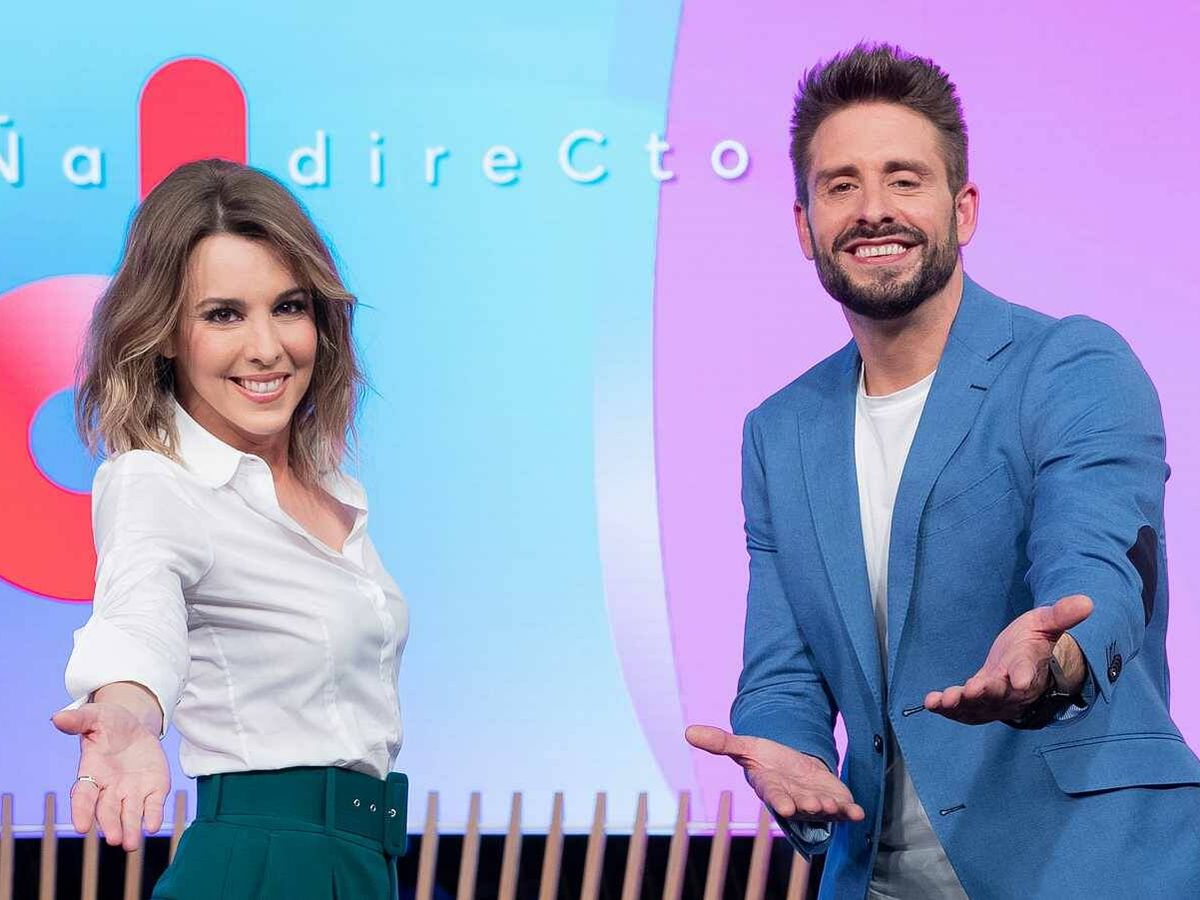 Foto: Los presentadores de 'España directo'. (TVE)