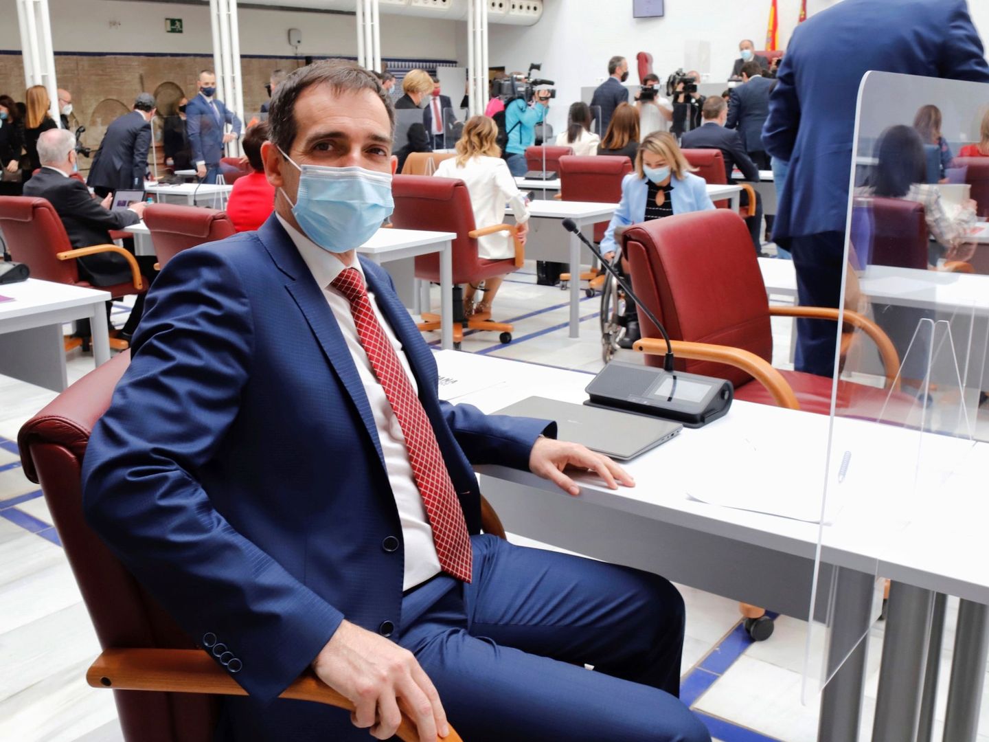 Juan José Liarte, durante un pleno en el Parlamento de Murcia.