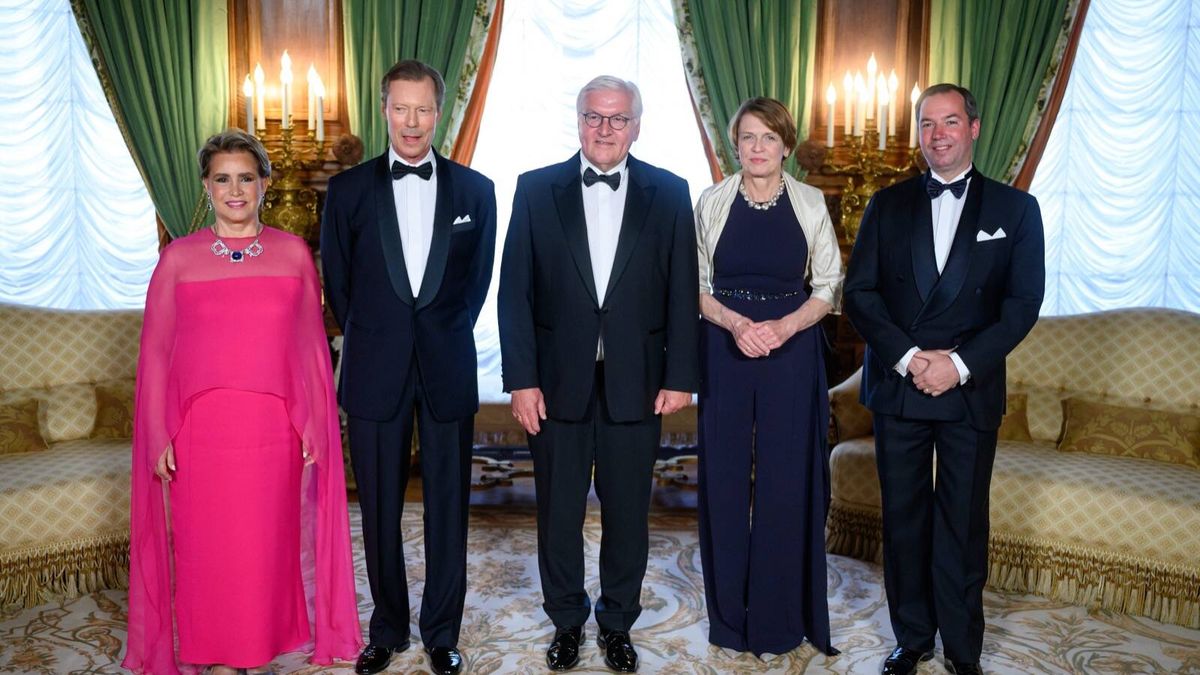 El secreto del fabuloso collar-tiara de zafiros de la gran duquesa María Teresa 