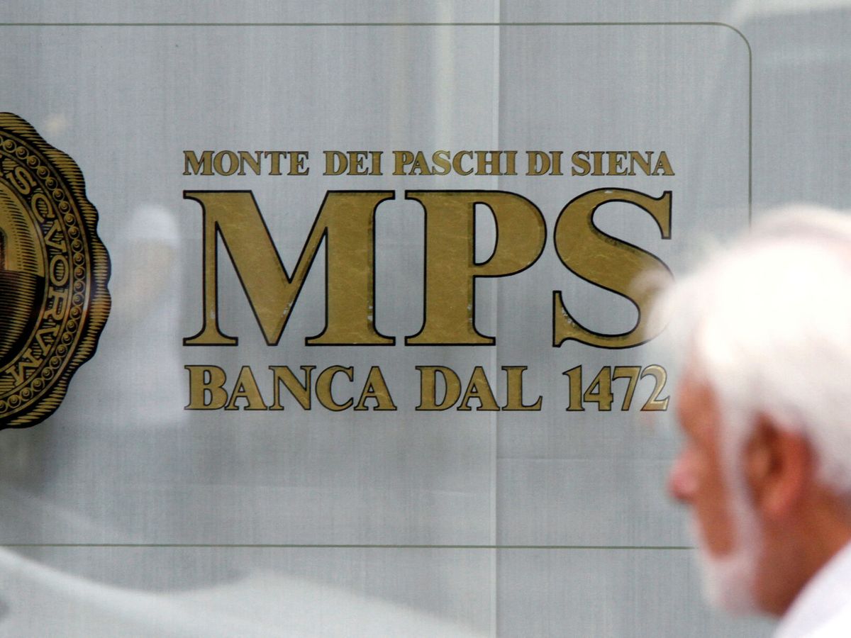 Foto: Oficina de Monte dei Paschi en Milán. (Reuters/Stefano Rellandini)