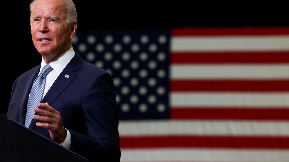 Biden advertirá a las empresas sobre el riesgo de operar en Hong Kong