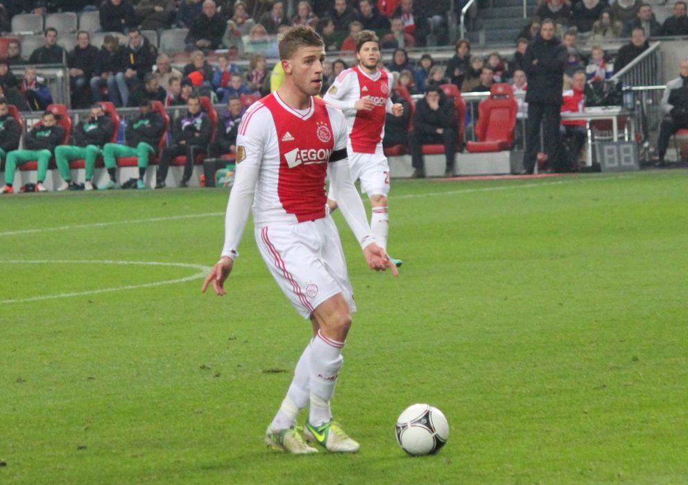 Foto: Toby Alderweireld, durante un partido con el Ajax de Ámsterdam.