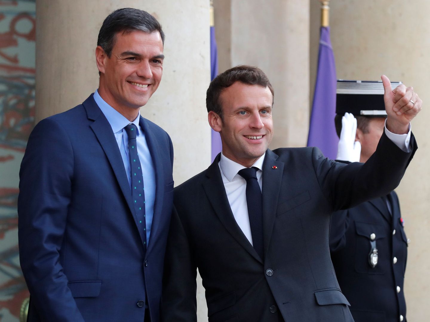 La última visita de Pedro Sánchez a Emmanuel Macron hace unas semanas. (Reuters)