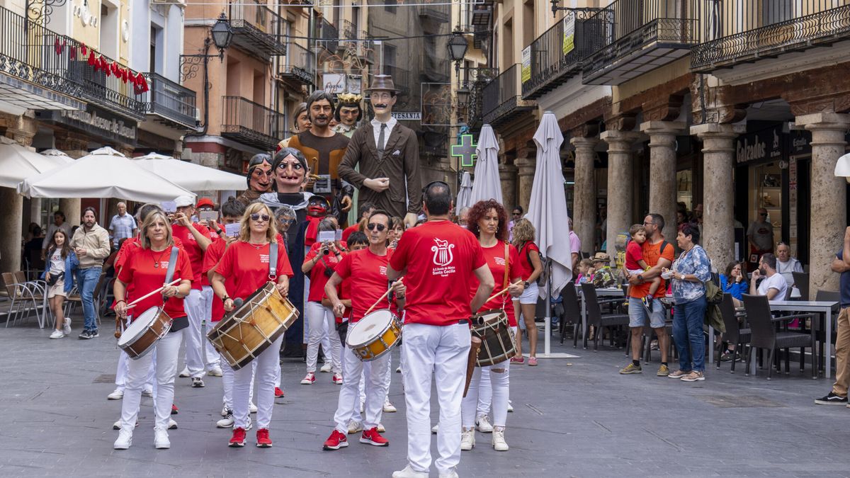 Derechos Sociales denuncia al Ayuntamiento de Teruel por un 'show' con personas con enanismo