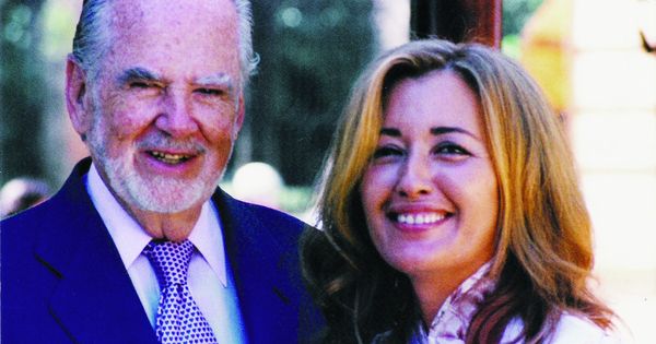 Foto: Manuel Prado con su esposa, Celia García-Corona. (Foto cedida por la editorial Almuzara)