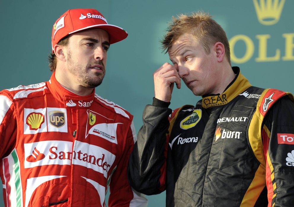 Foto: Fernando Alonso y Kimi Raikkonen en el podio de la primera carrera, la de Australia.
