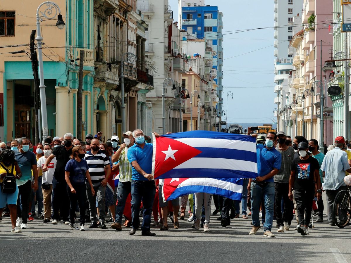 Foto: Manifestantes en La Habana. (EFE)