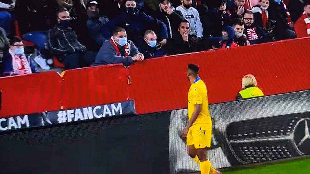 El rebrote de la violencia en el fútbol español: del 'macaco' a Vinicius al 'mono' a Akapo