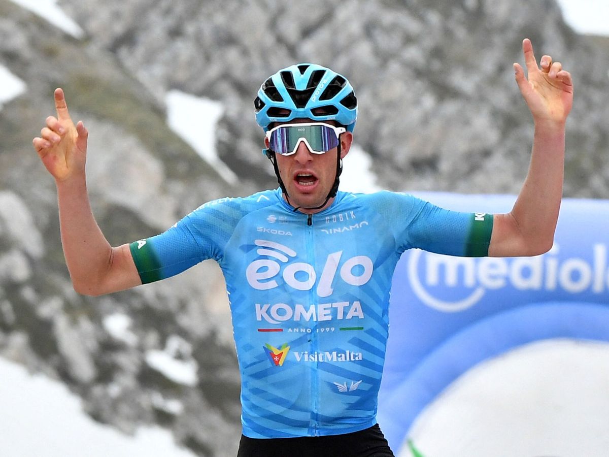 Foto: Davide Bais ganó la séptima etapa del Giro. (Reuters/Jennifer Lorenzini)