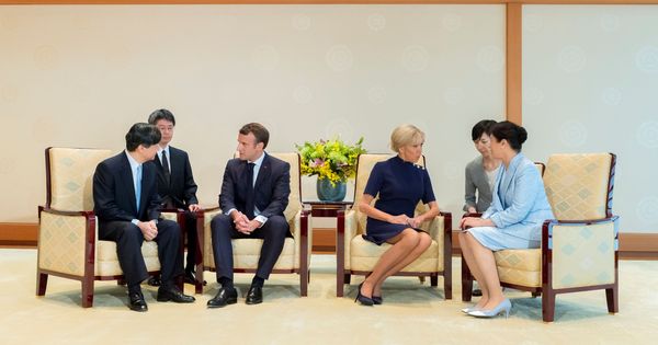 Foto: Los Macron junto a Naruhito y Masako. (Reuters)