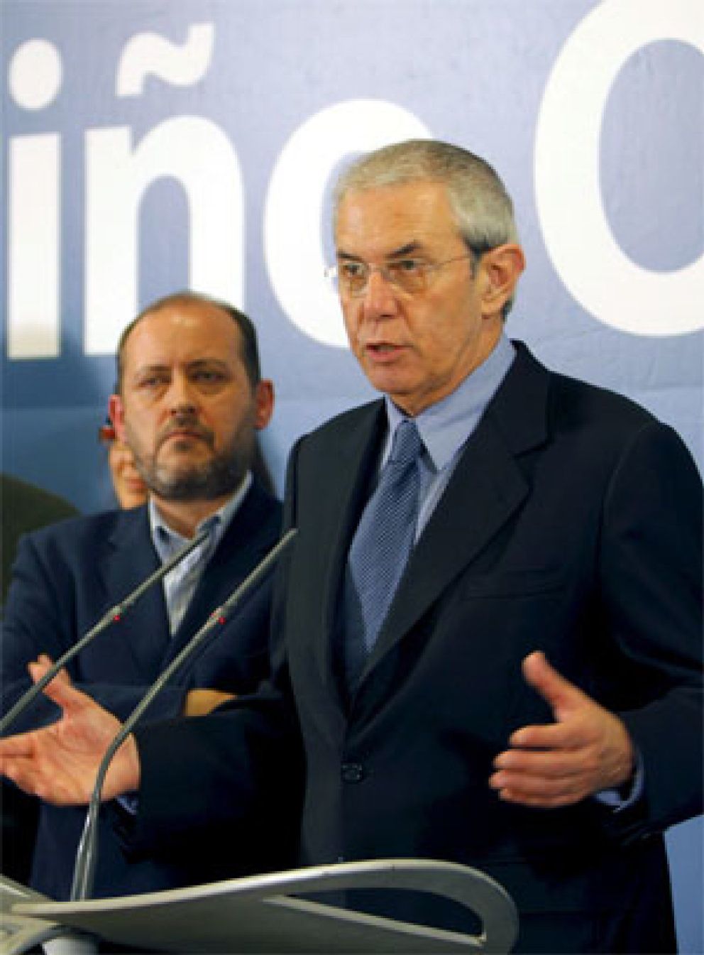 Foto: Pérez Touriño dimite como secretario general del PSG